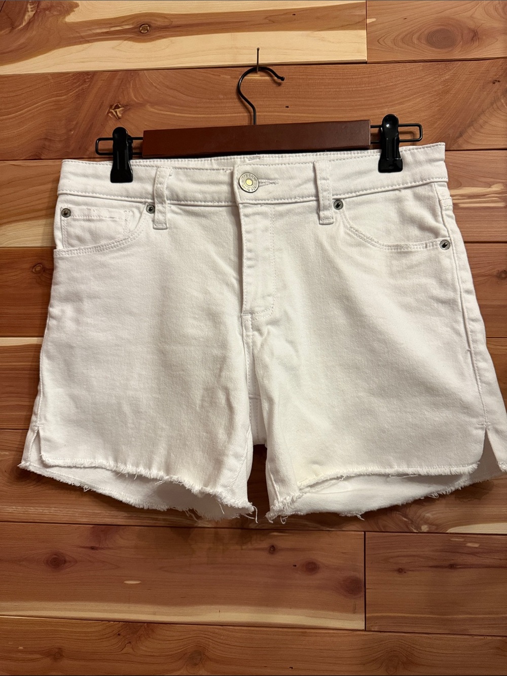 Women’s White Denim Frayed Hem Shorts